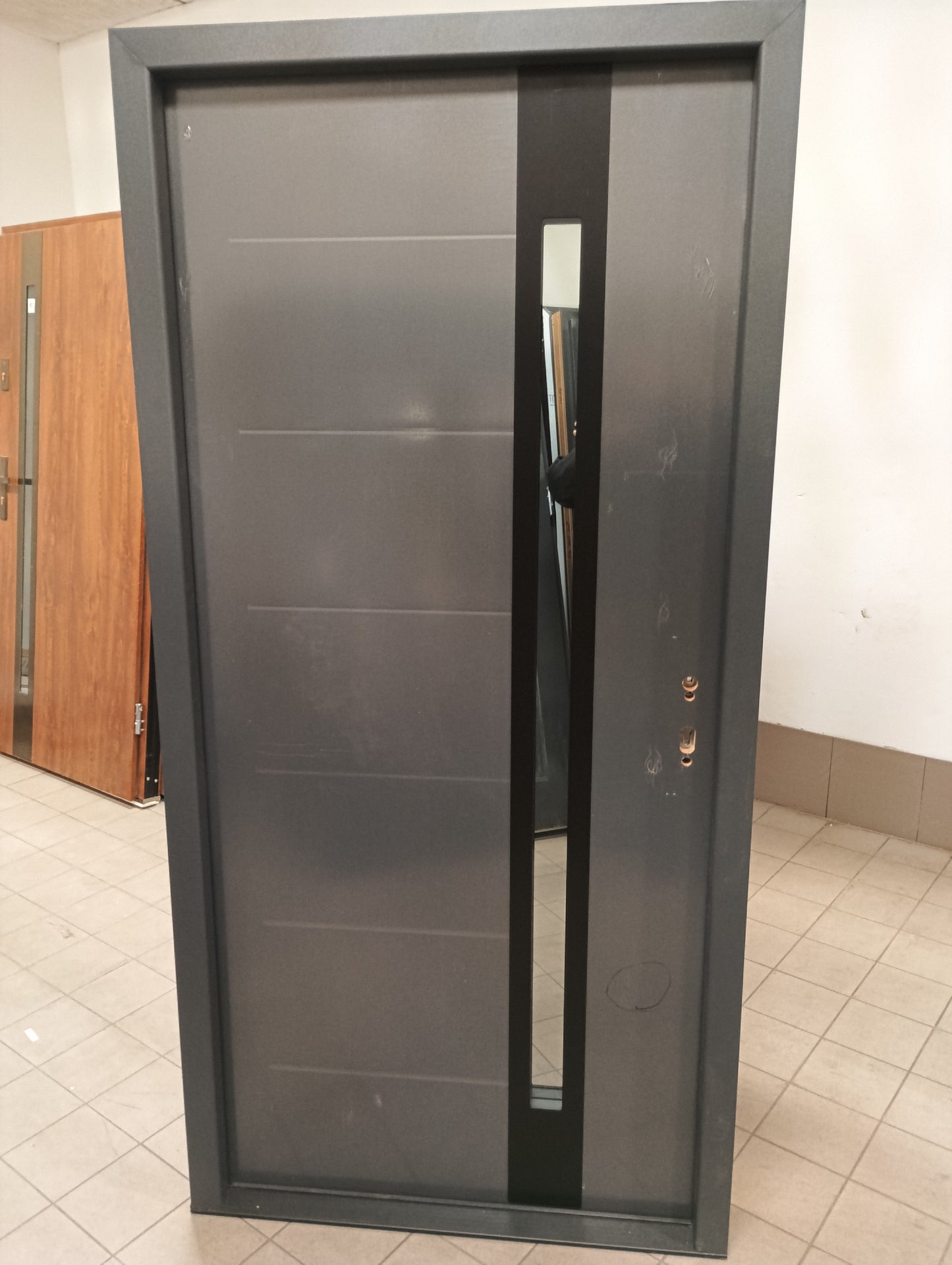 Drzwi zewnętrzne Disting Plus Vento 12B - 2 gatunek kolor ANTRACYT "90" prawe