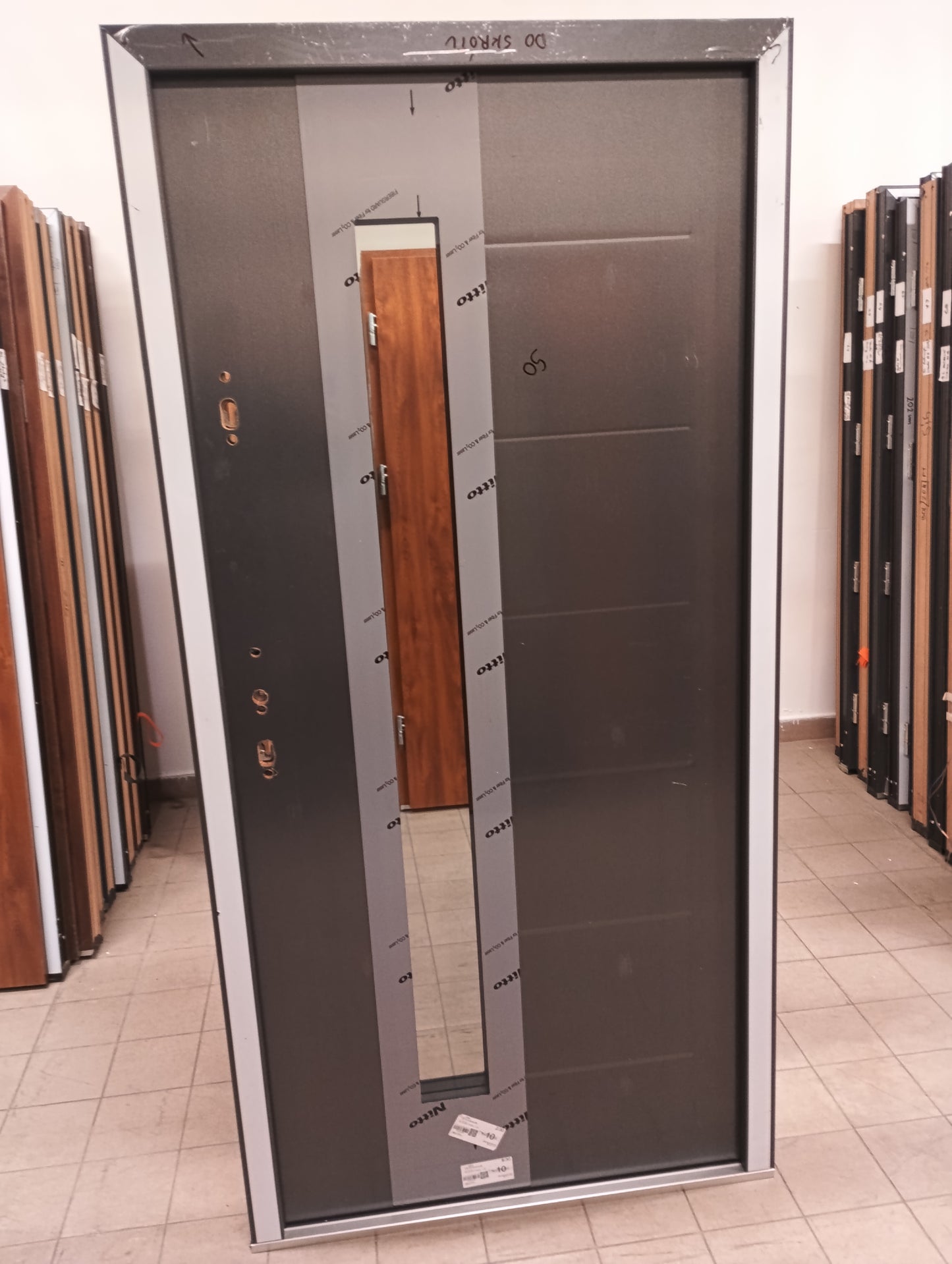 Drzwi zewnętrzne Normal Plus Nicolo 05B - 2 gatunek kolor ANTRACYT "90" lewe