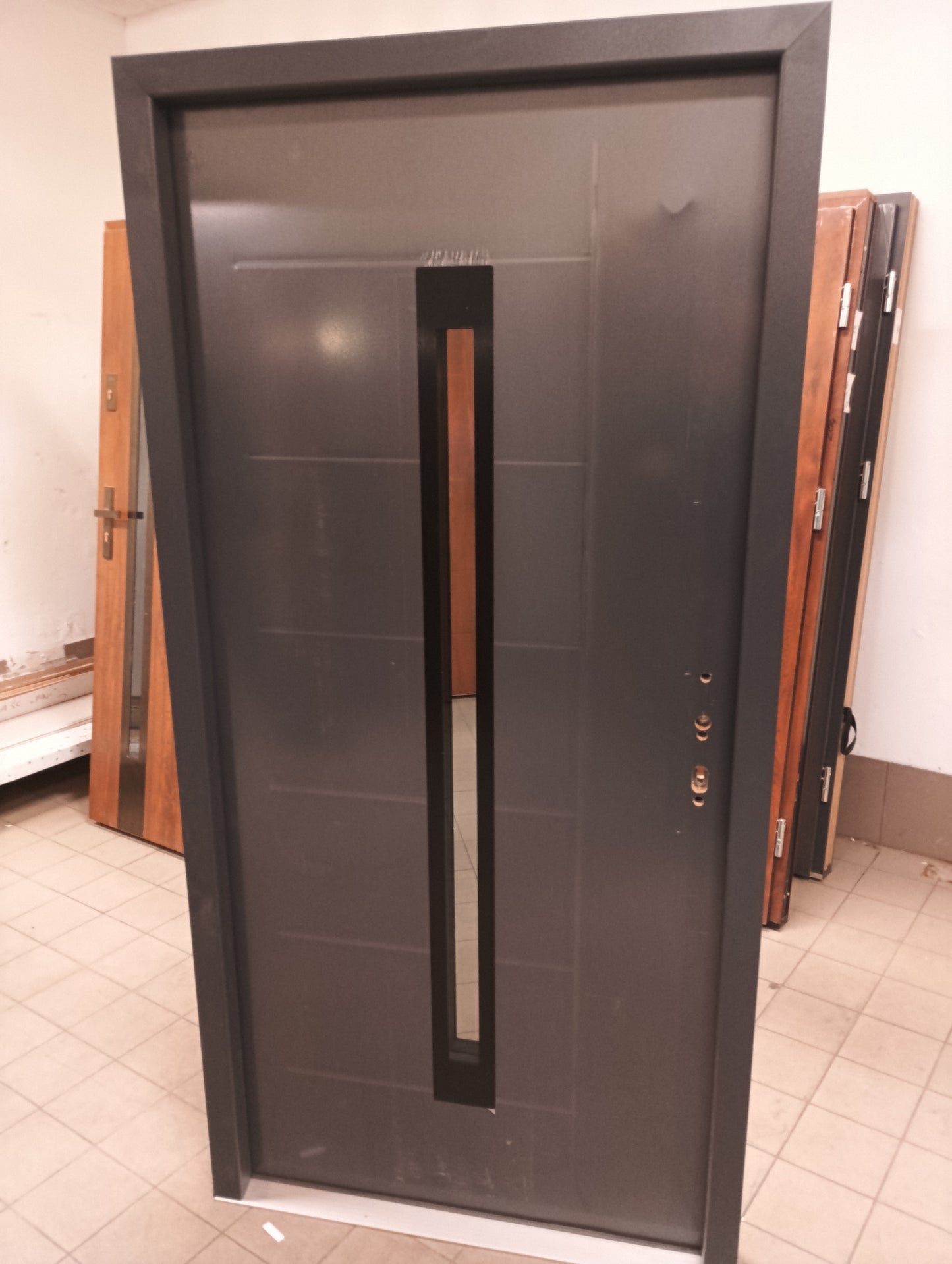 Drzwi zewnętrzne Disting Plus Vento 11 - 2 gatunek kolor ANTRACYT "90" prawe