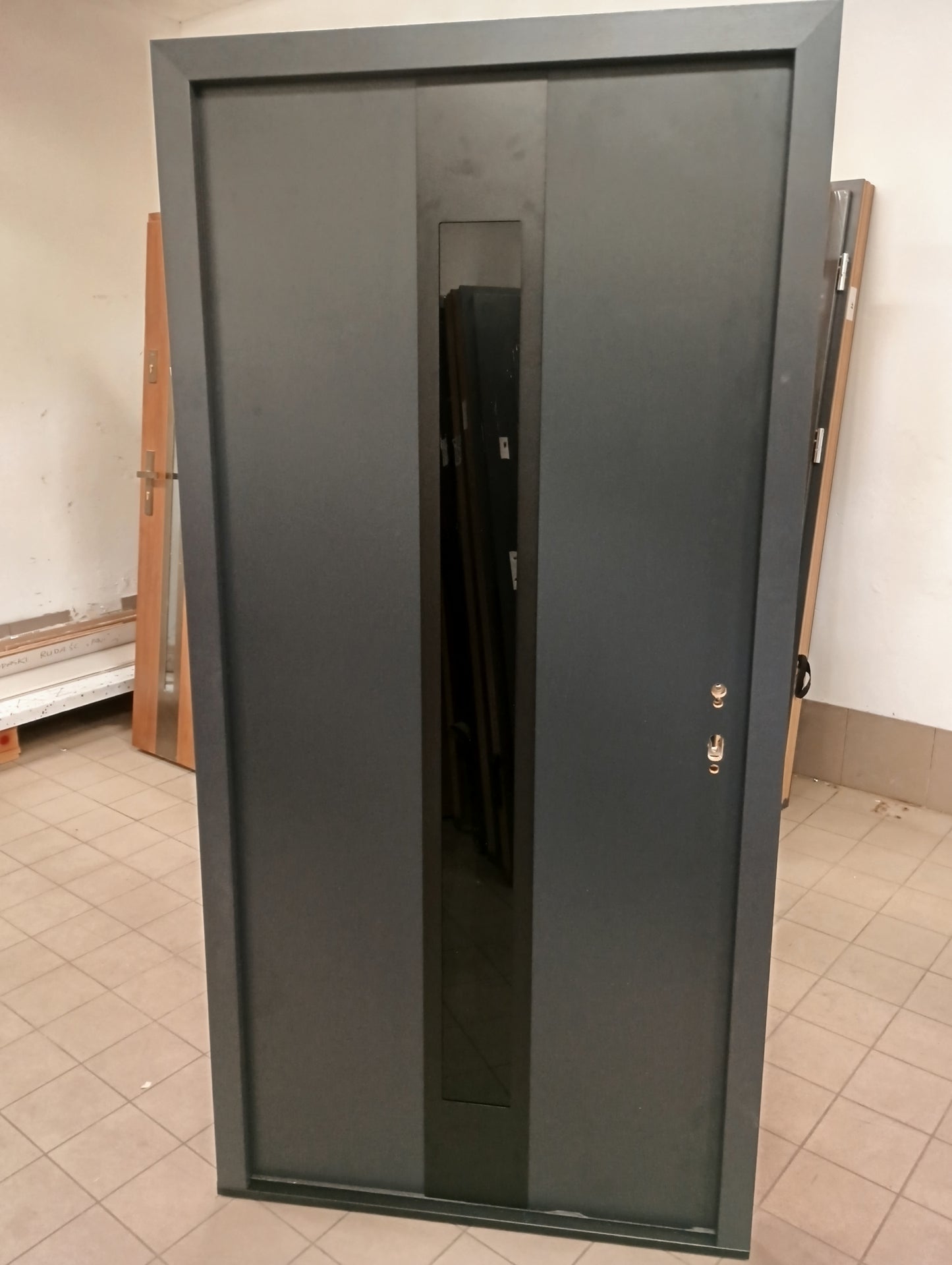 Drzwi zewnętrzne Normal Plus Torino 13 - 2 gatunek kolor ANTRACYT STRUKTURA "90" prawe