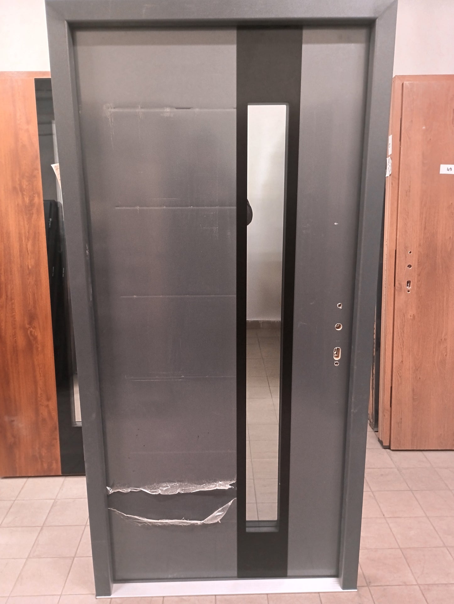 Drzwi zewnętrzne Disting Plus Vento 13B - 2 gatunek kolor ANTRACYT "90" prawe