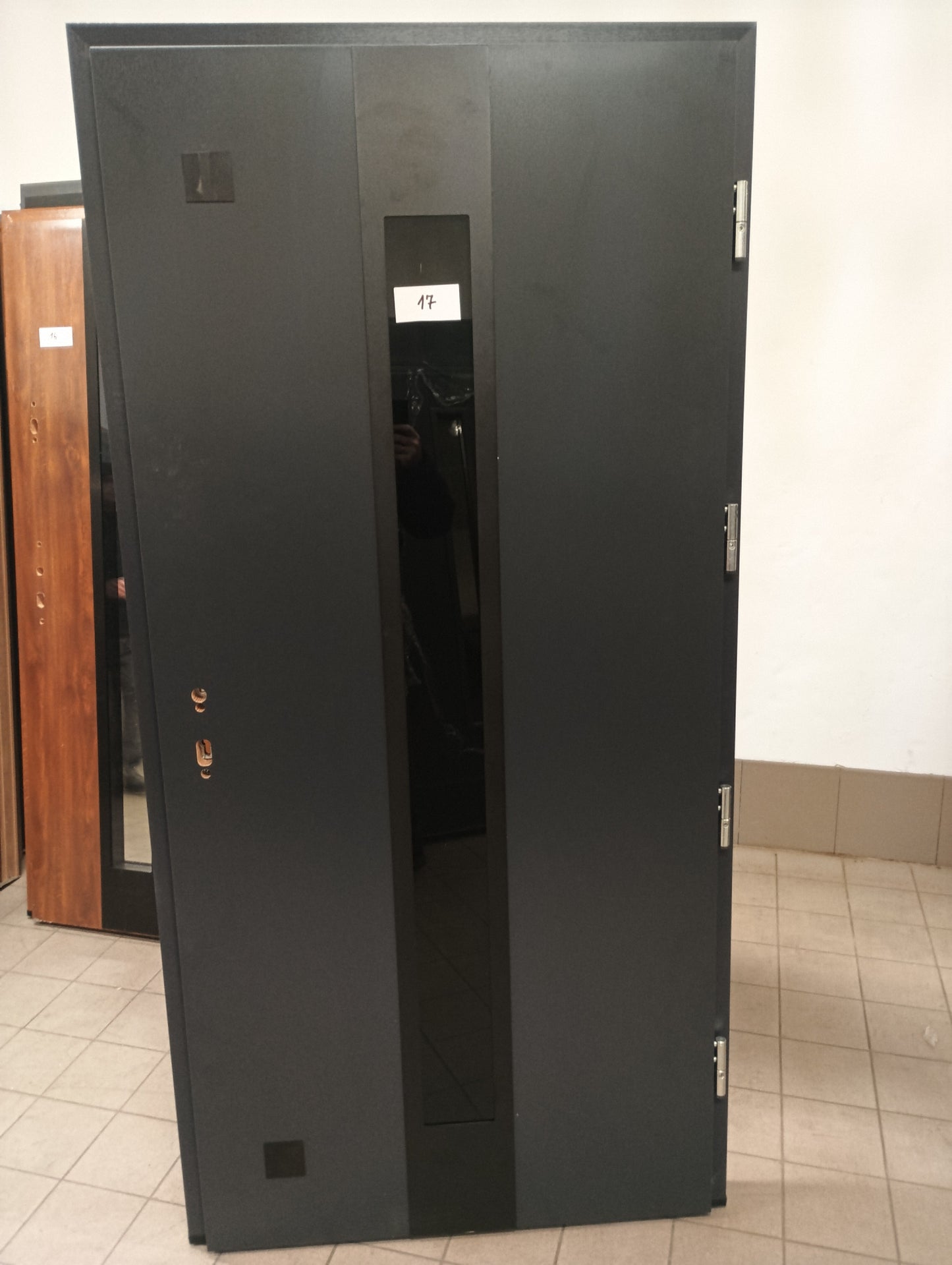 Drzwi zewnętrzne Normal Plus Torino 13 - 2 gatunek kolor ANTRACYT STRUKTURA "90" prawe